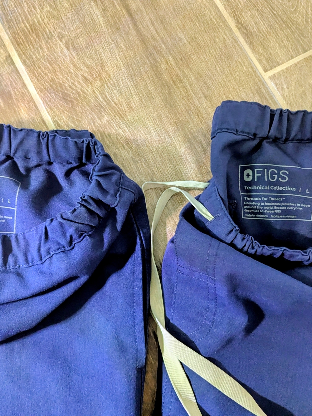 FIGS Men's Navy Elastic Drawstring Scrub Pant